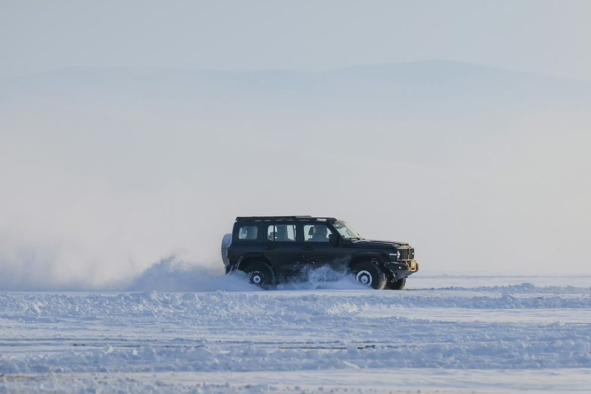 GWM Tank 300 Diesel Jadi Mobil Ekspedisi di Antartika