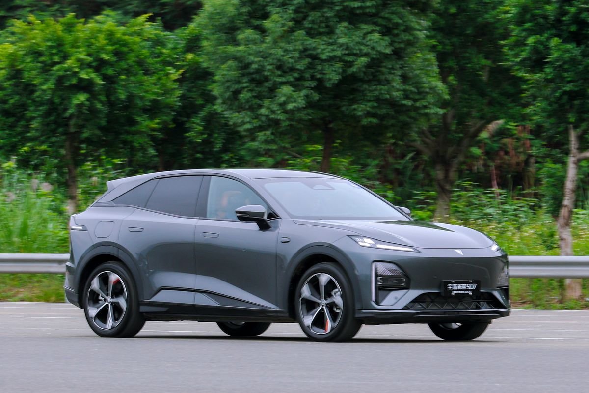 Mencoba Changan Deepal S07: Meluncur Bulan Depan di Indonesia