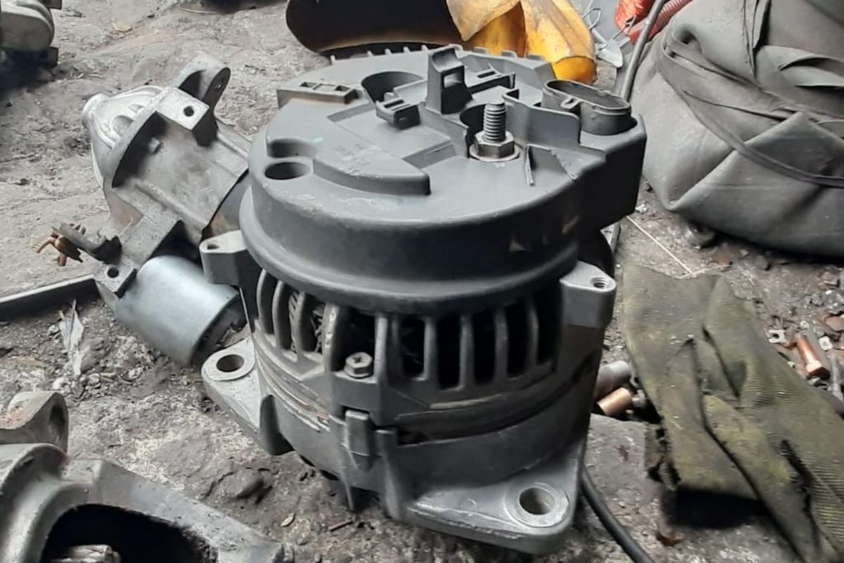 Kelistrikan, mesin, mati total, alternator, Ini Dampak bila Alternator Mobil Mati di Jalan