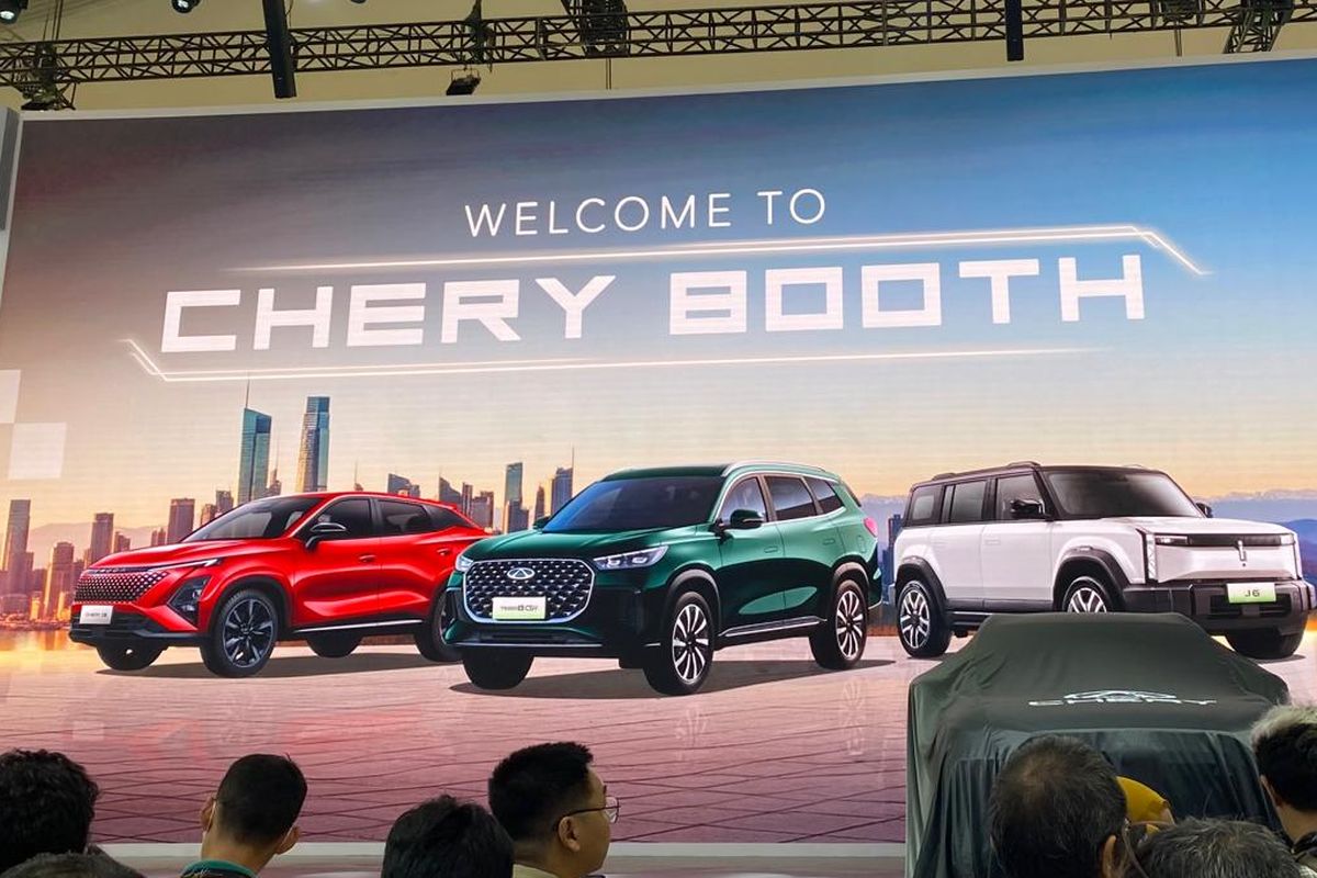 Chery Sales Indonesia, GIIAS 2025, Chery Super Hybrid, Mobil Hybrid, Chery Kejar Target 2.000 SPK di GIIAS 2025