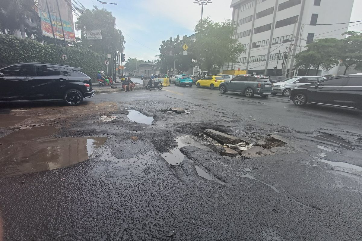 Komponen Kaki-Kaki yang Paling Cepat Rusak Akibat Jalan Berlubang