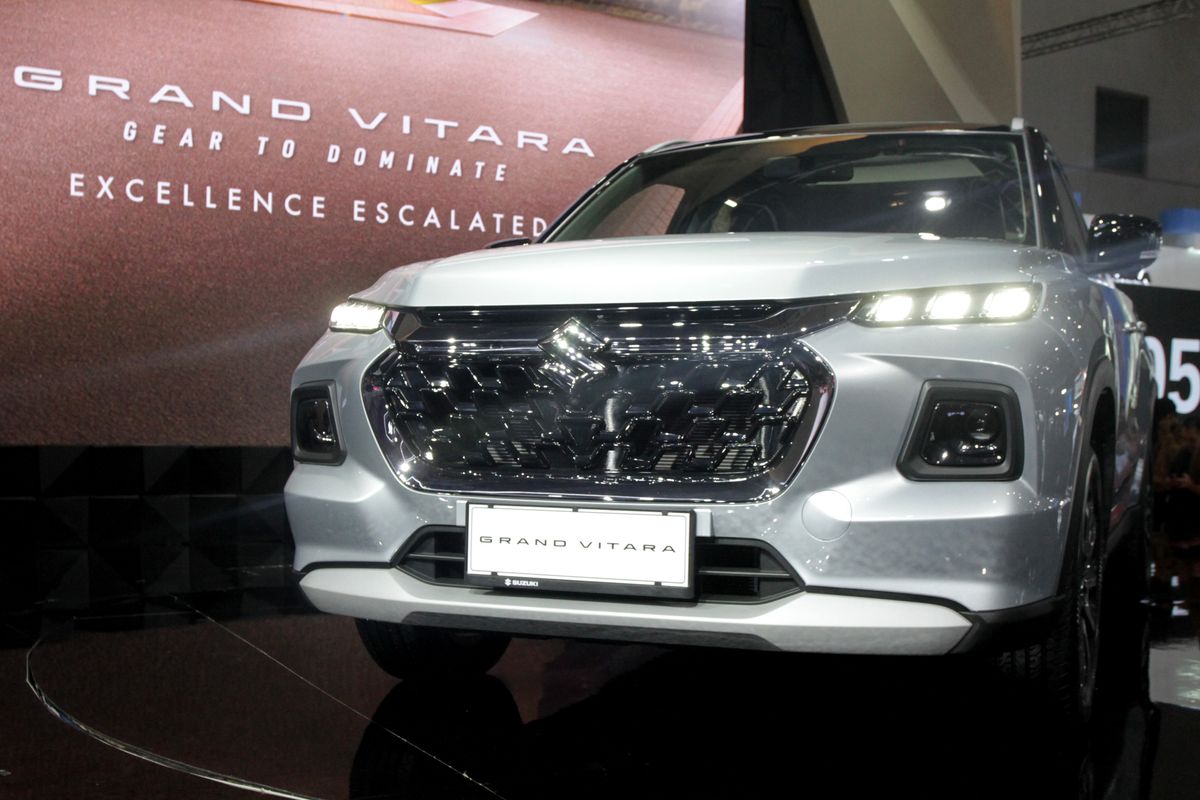 Suzuki Grand Vitara, diskon mobil baru, diskon suzuki, Grand Vitara, harga grand vitara, Diskon Suzuki Grand Vitara Tembus Rp 63 Juta pada Oktober 2025