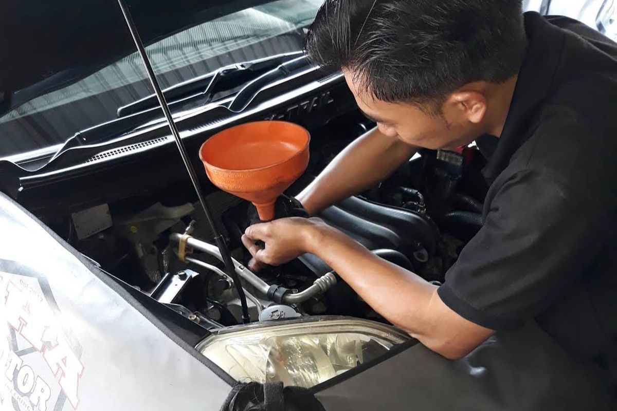 Mesin mobil dingin, Penyakit mobil saat mesin dingin, periksa mobil bekas saat mesin dingin, Penyakit Mobil yang Muncul Saat Kondisi Mesin Masih Dingin