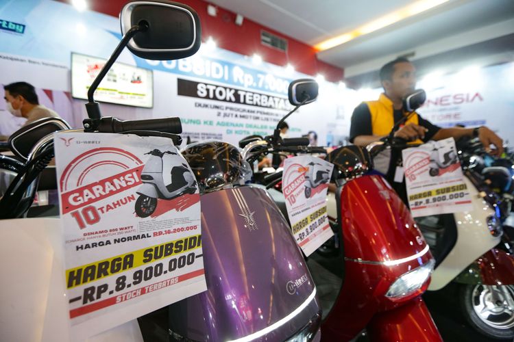 motor listrik, subsidi motor listrik, insentif motor listrik, motor listrik subsidi, AHM Nantikan Program Subsidi Motor Listrik dari Pemerintah