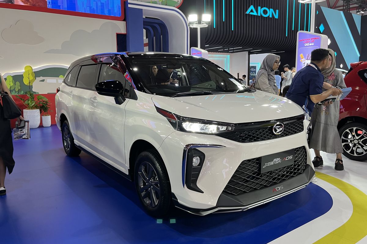 Diskon Mobil, diskon mobil baru, Diskon Low MPV, Diskon LMPV, diskon mobil 2025, Diskon Low MPV Juni 2025, Potongan Harga Ertiga Tembus Rp 33 Jutaan