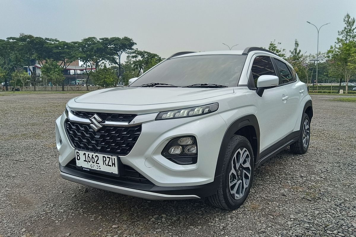 SUV murah, spesifikasi menarik, suzuki Fronx GL, performa handal, Suzuki Fronx GL: Varian Termurah dengan Spesifikasi Menarik