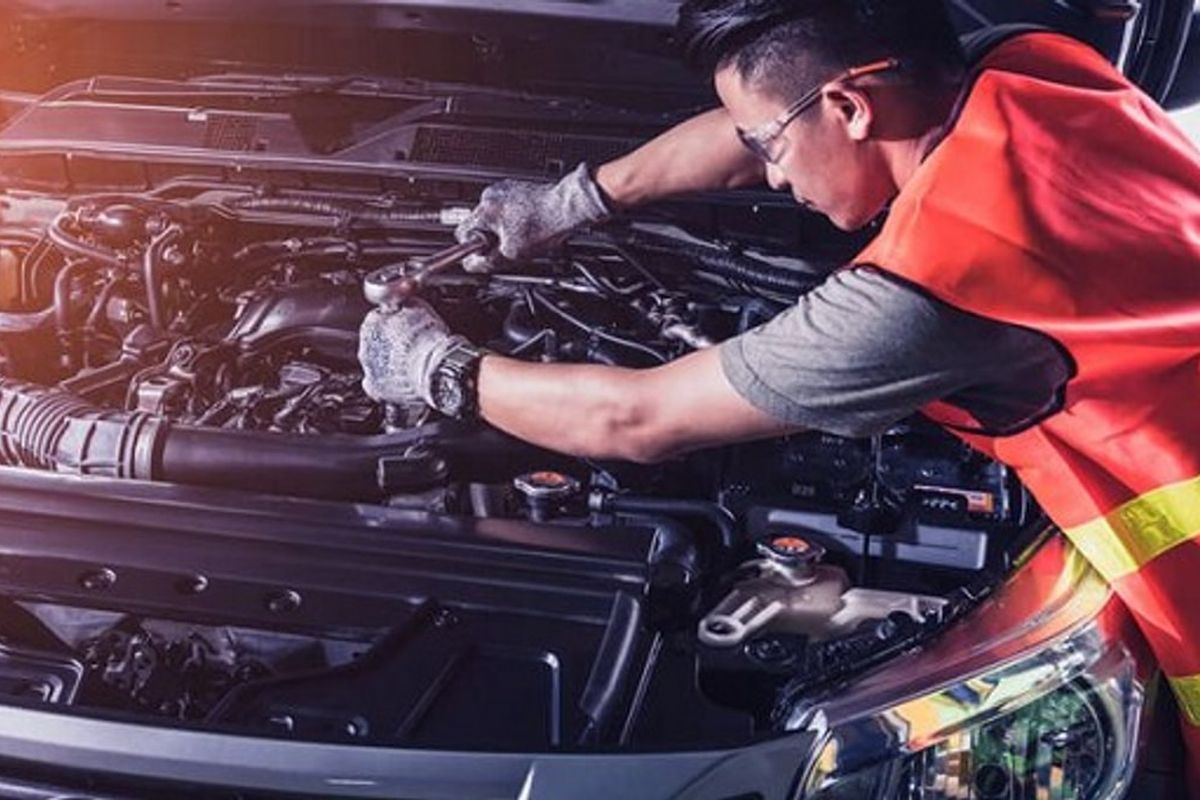 mobil, turun mesin, Mobil, mobil bekas, mobil bekas pernah turun mesin, turun mesin mobil, Begini Cara Cek Mobil Bekas Pernah Turun Mesin atau Tidak