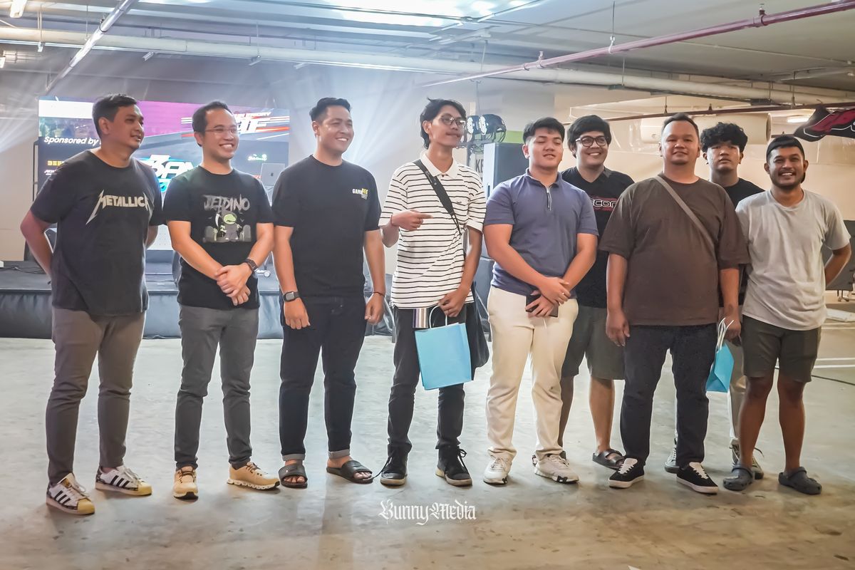 hosting, Drifting, Drifting di Basement Mall, TGIF Sentul City Hadirkan Sensasi Baru Car Meet Up