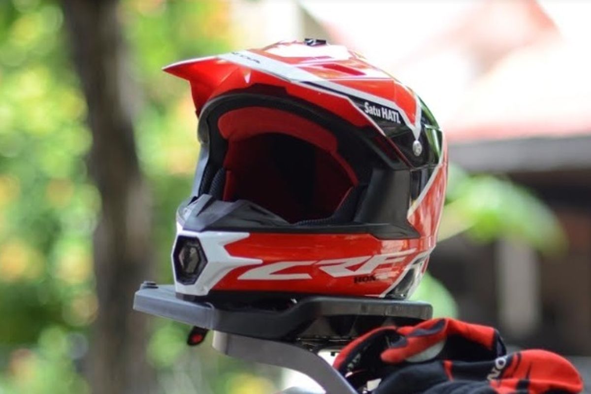 Perawatan Helm Gratis di IIMS 2026, Hilangkan Bau dan Bakteri