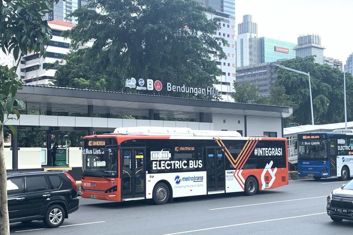 angkutan umum, Niaga, kendaraan bermotor, Transjakarta, Lebaran 2025, Jadwal Operasional Transjakarta Saat Libur Lebaran 2025