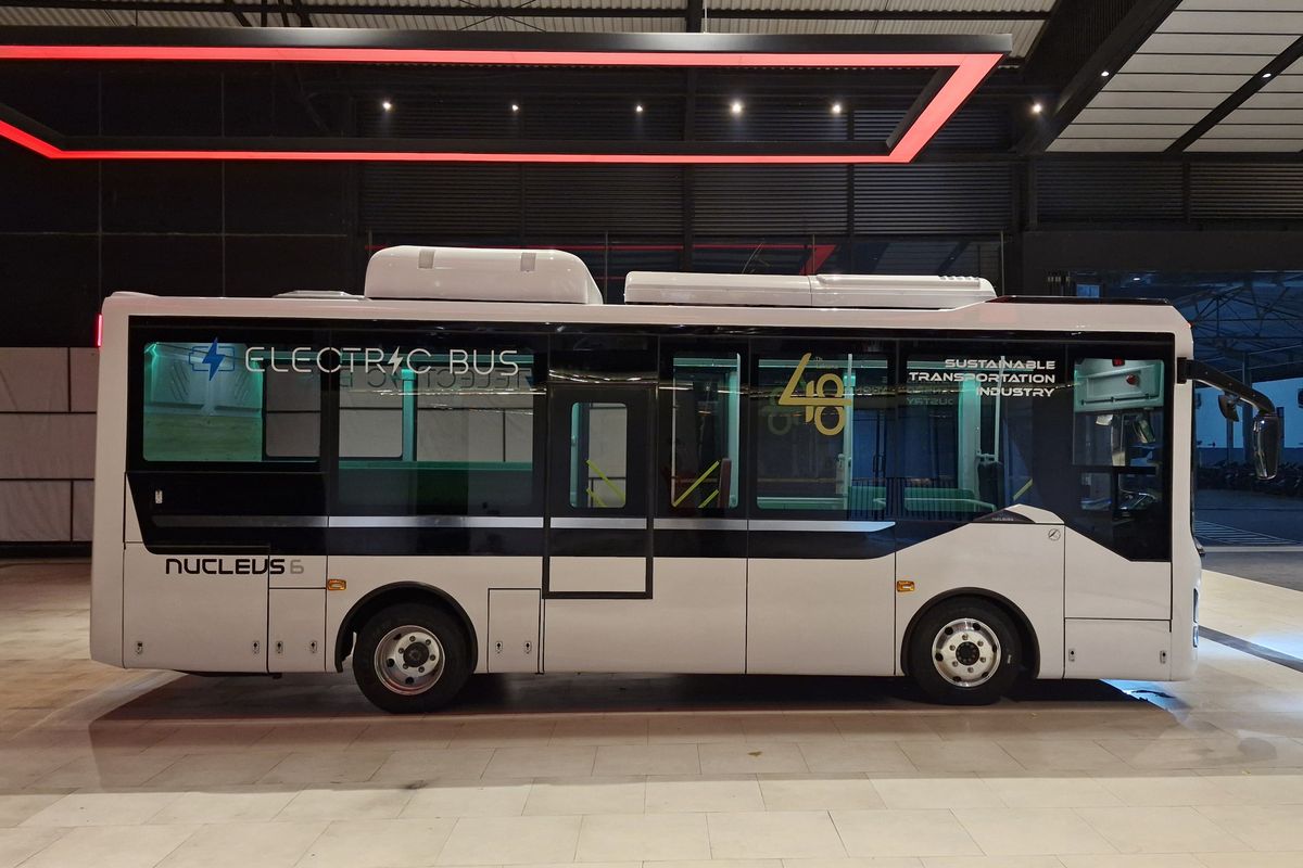 Karoseri Laksana, bus listrik, Nucleus 6, transportasi massal, Bus listrik, nucleus 6, Peluncuran Bus Listrik Nucleus 6 oleh Karoseri Laksana