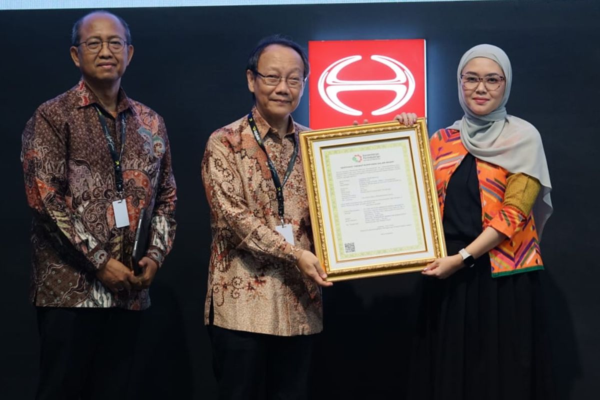 Hino, TKDN, lokal, hino, produksi, Gandeng IKM, Hino Perluas Lokalisasi Komponen