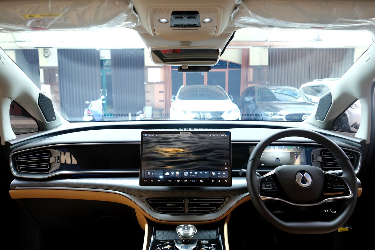 sistem kelistrikan, instalasi audio, Garansi baterai, mobil listrik, Instalasi Audio Mobil Listrik: Solusi Mudah Tanpa Khawatir