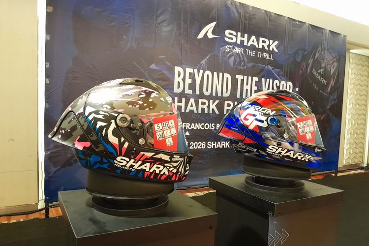 Helm dengan Warisan Balap Dunia Resmi Masuk Indonesia