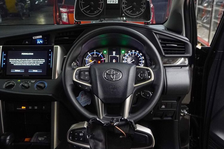 Alasan Toyota Kijang Innova Reborn Tetap Laris di Indonesia