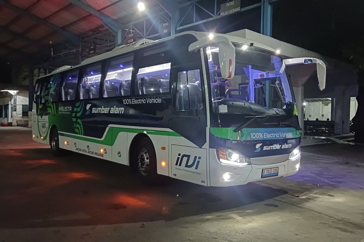 bus AKAP, bus listrik, Sumber Alam, bus listrik akap, Kalista, bus listrik jarak jauh, Higer Coach 12 M, Spesifikasi Higer Coach 12 M, Bus Listrik PO Sumber Alam Bekasi-Yogya