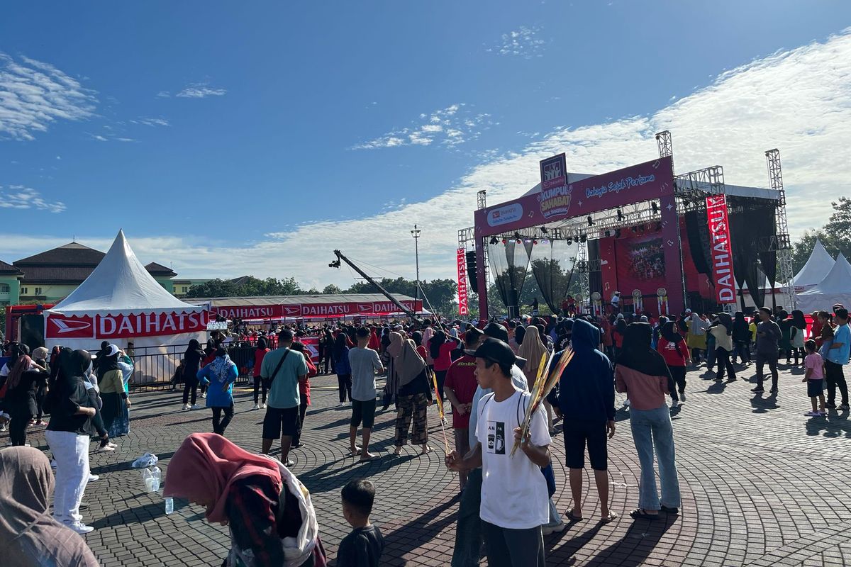 Komunitas, Daihatsu, Astra Daihatsu Motor, roda dua, roda empat, Daihatsu Kumpul Sahabat, Daihatsu Kumpul Sahabat Cirebon, Daihatsu Kumpul Sahabat Cirebon 2025, Ribuan Anggota Komunitas Hadir di Daihatsu Kumpul Sahabat Cirebon