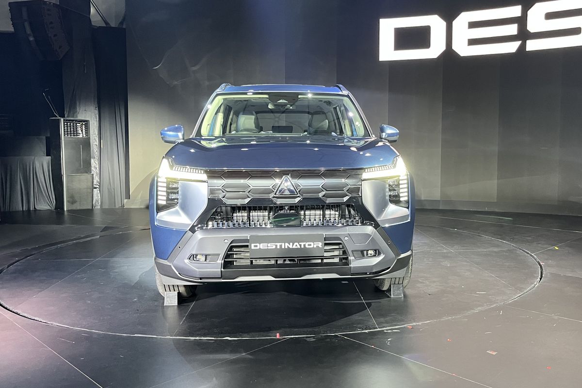 Mitsubishi Destinator, SUV 7-penumpang, produksi Indonesia, ekspor global, Mitsubishi Destinator Buatan Bekasi Bakal Diekspor Sampai Afrika