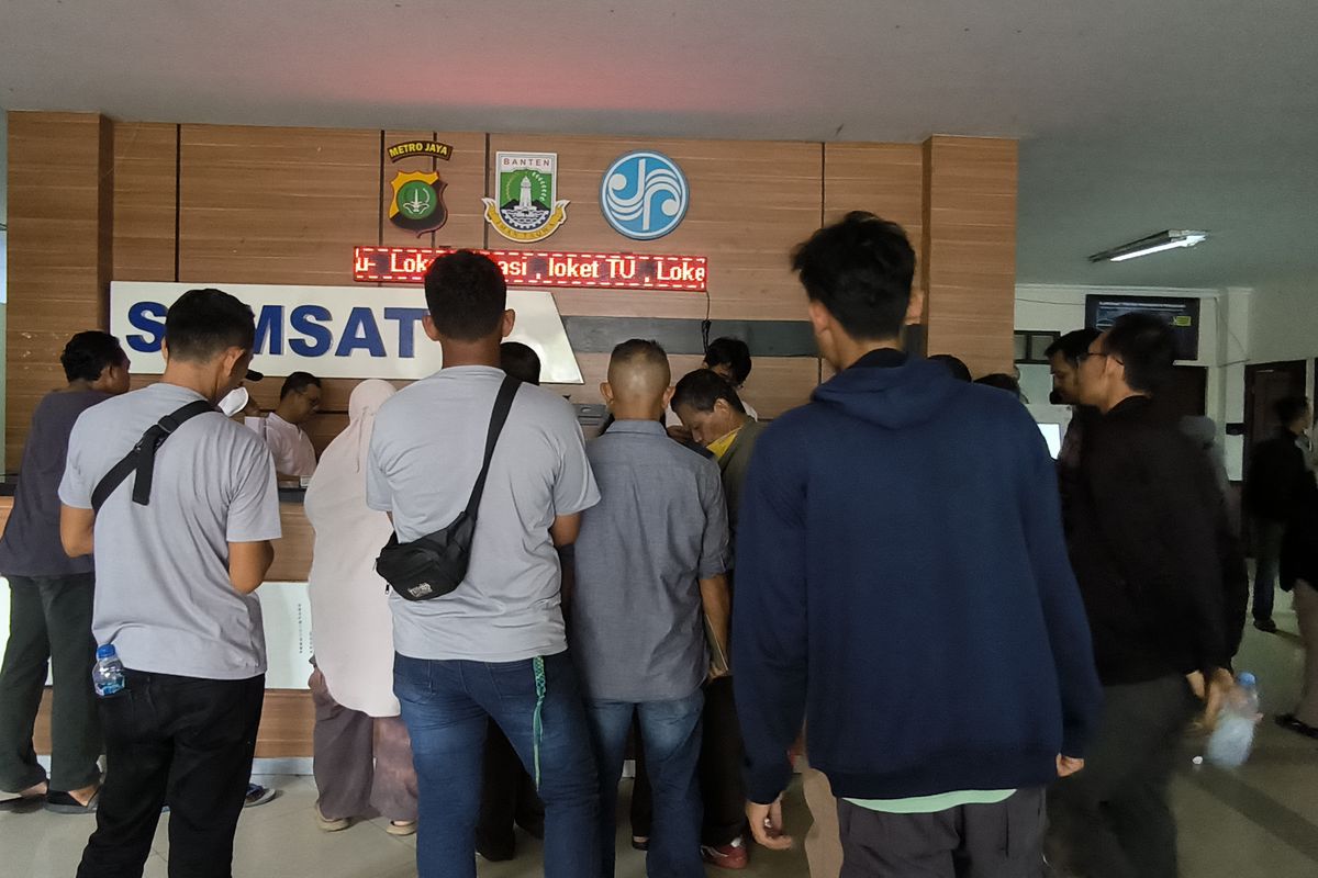 pemutihan pajak, Pajak Kendaraan Bermotor, program pemutihan pajak kendaraan, Pajak Kendaraan Bermotor (PKB), pemutihan pajak 2025, Update 7 Provinsi yang Masih Gelar Pemutihan Pajak Kendaraan