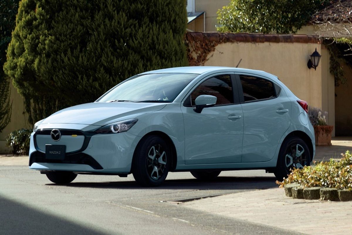 Mazda 2 Pamit, Hatchback Kian Kehilangan Pamor