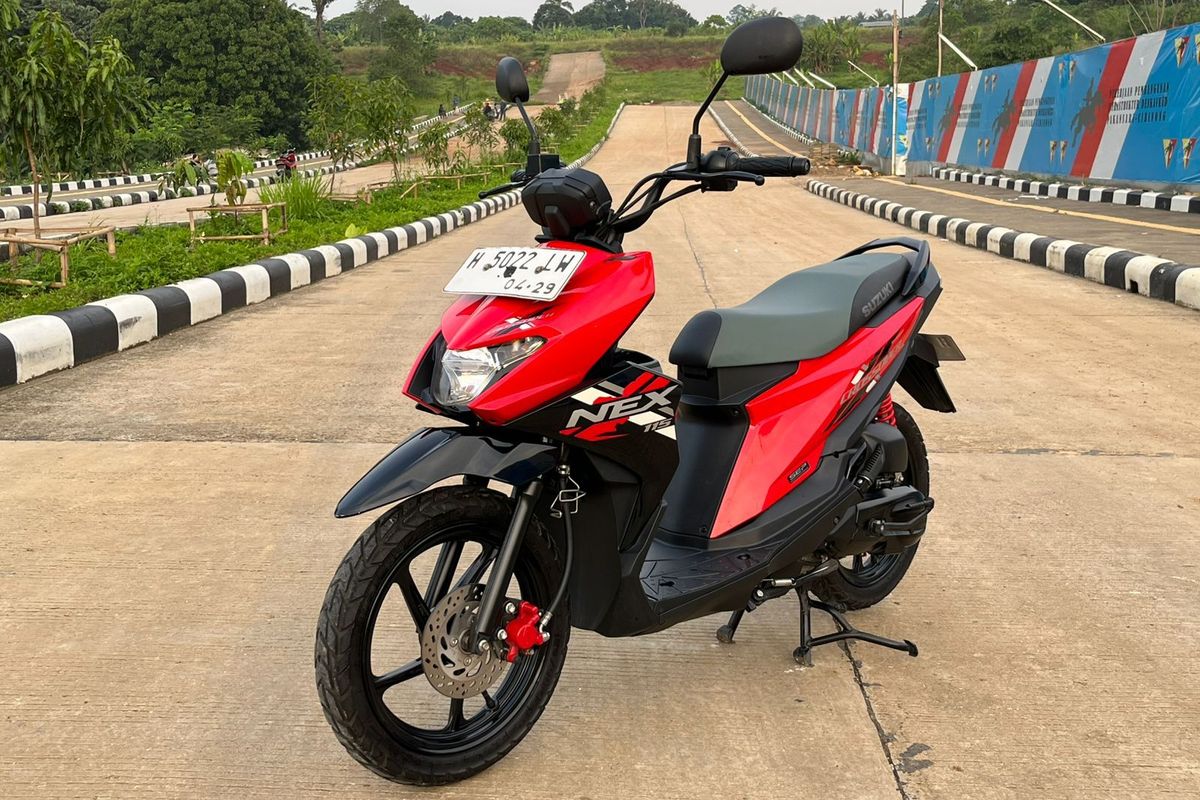 skutik petualang, desain modern, Suzuki Nex Crossover, harga dan aksesori, Kelebihan dan Kekurangan Suzuki Nex Crossover 2024