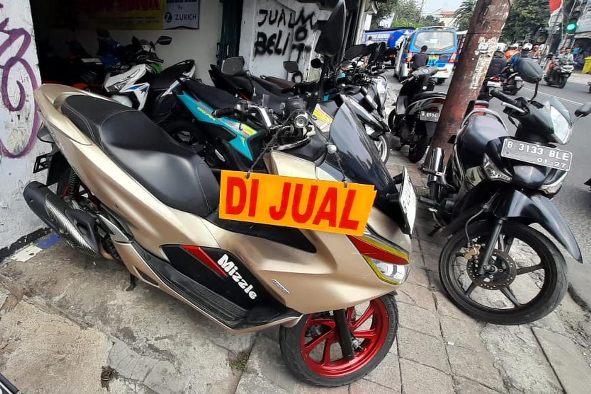 pemalsuan dokumen, STNK, BPKB, penipuan, kendaraan bekas, beli kendaraan bekas, Waspada dengan Modus Penipuan Segitiga Saat Beli Mobil Bekas