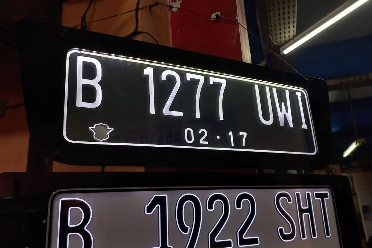 Pajak Kendaraan Bermotor, plat nomor cantik, pelat nomor cantik, pajak tahunan mobil, Benarkah Biaya Pajak Pelat Nomor Cantik Lebih Mahal?