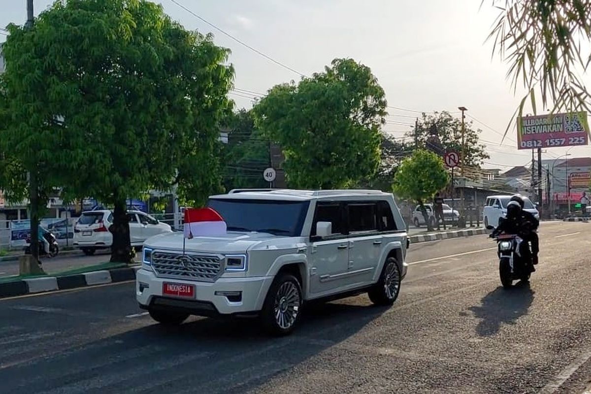 mobil dinas Presiden, PT Pindad, MV3 Garuda Limousine, SUV lapis baja, Maung Garuda Limousine: SUV Mewah dan Tangguh untuk Presiden Indonesia