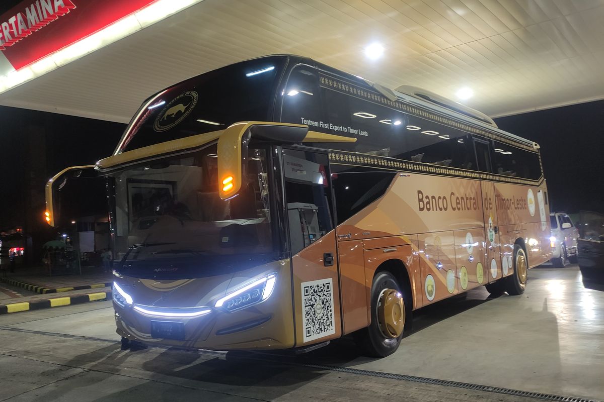 ekspor bus, karoseri tentrem, all new Avante, Ekspor bus buatan Karoseri Tentrem, Bus All New Avante H7 Buatan Tentrem Dipakai Bank Central Timor Leste
