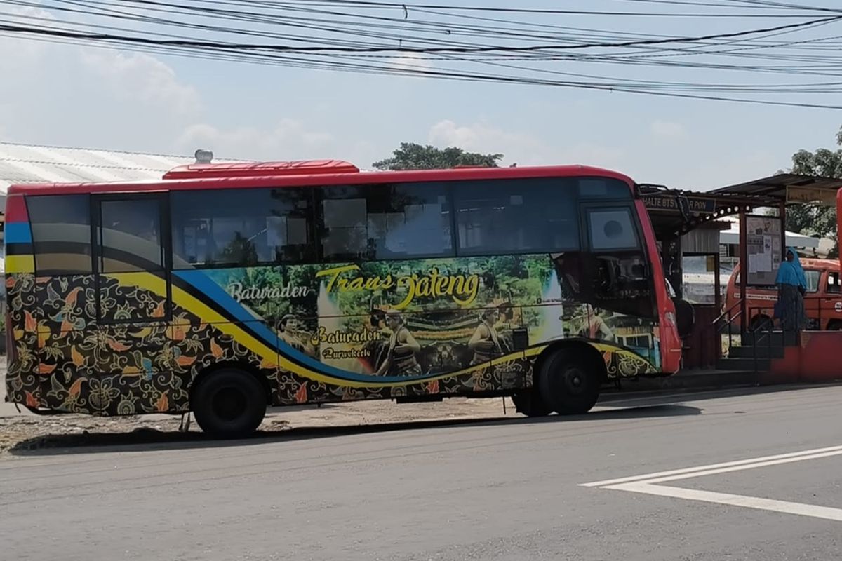 Trans Jateng, QRIS Tap, naik Trans Jateng, bayar Trans Jateng, Naik TransJateng Kini Bisa Bayar Pakai QRIS, Ini Caranya
