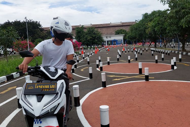 Polda Metro Jaya, dispensasi, Perpanjangan SIM, perpanjangan SIM, Satpas SIM, dispensasi perpanjangan SIM, Ada Dispensasi Perpanjangan SIM Saat Libur Panjang Waisak