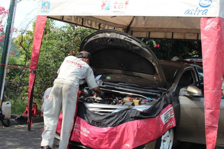 Wajib Cek! Komponen Mobil Penting untuk Perjalanan Mudik