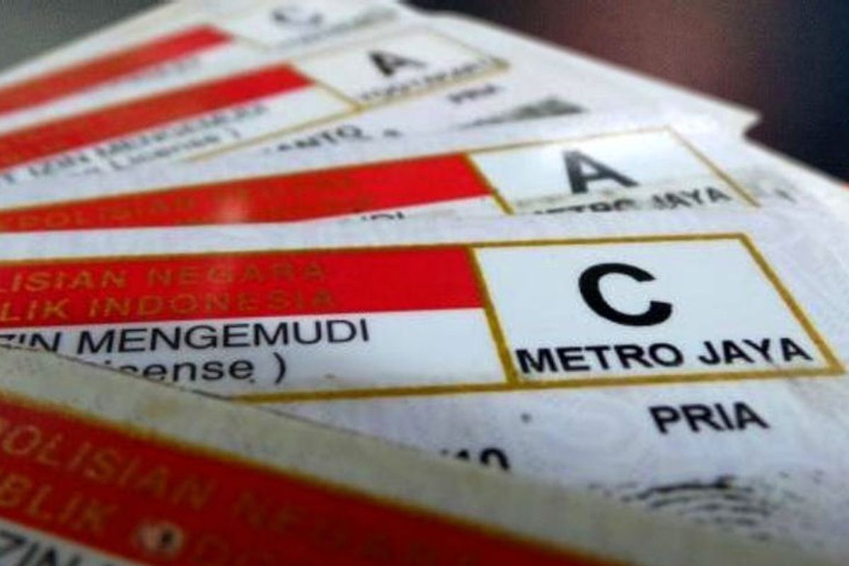 otomotif, Surat Izin Mengemudi (SIM), korlantas polri, kendaraan, SIM Mati saat Libur Lebaran 2025, Catat Jadwal Perpanjangan