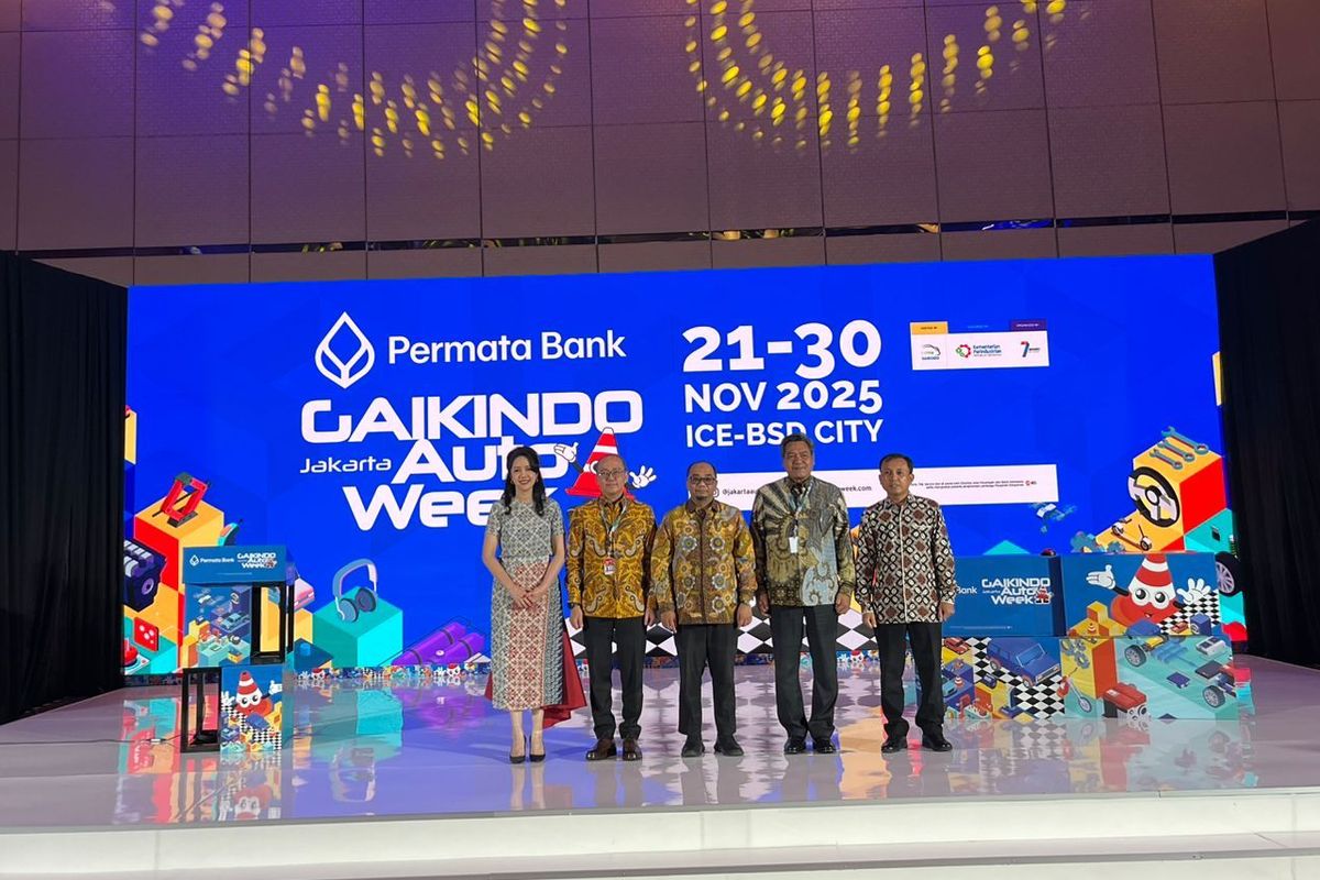 Pameran GJAW 2025 Resmi Dibuka, Veloz Hybrid Jadi Sorotan