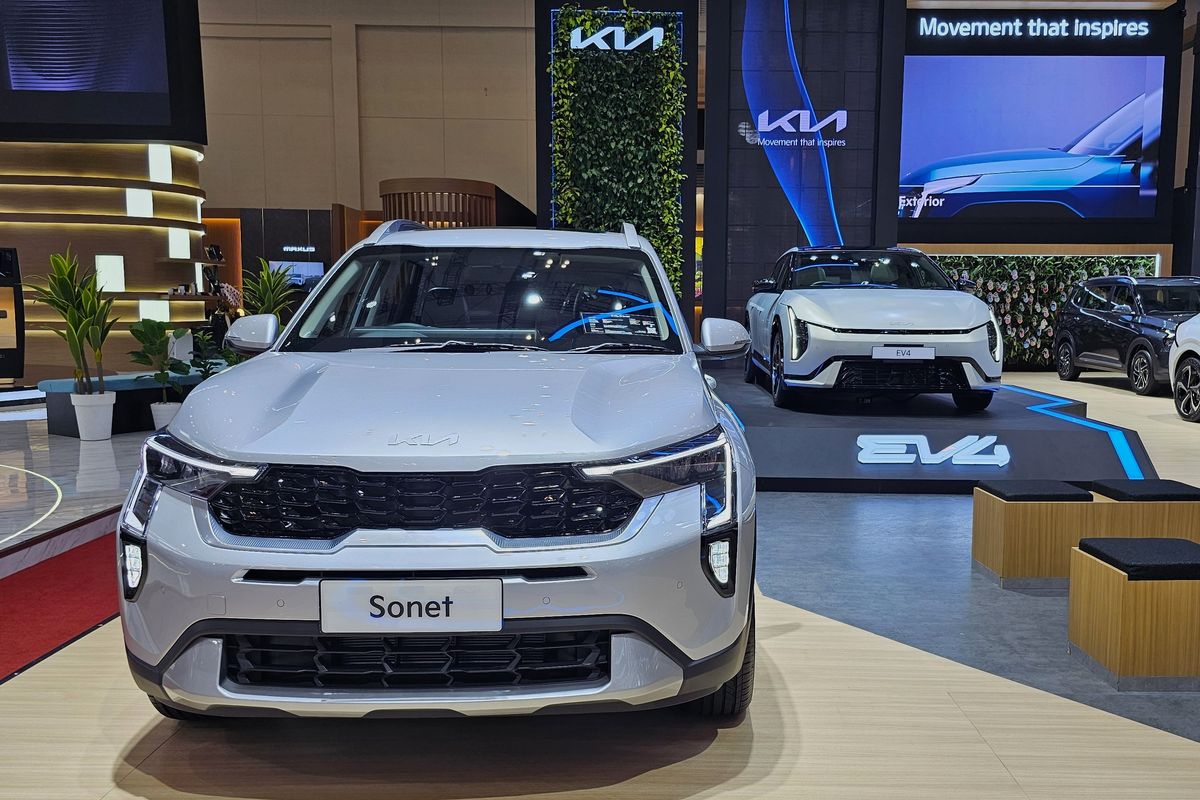 Kia Sonet, Seltos, mobil baru, GIIAS 2025, Sonet dan Seltos Lengkapi Booth KIA di GIIAS 2025