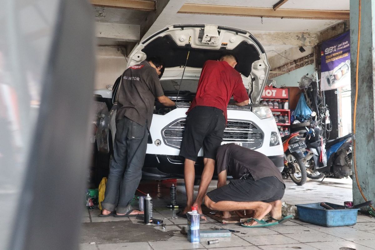 Biaya Penggantian TCM Mobil Ford: Apa yang Perlu Diketahui?