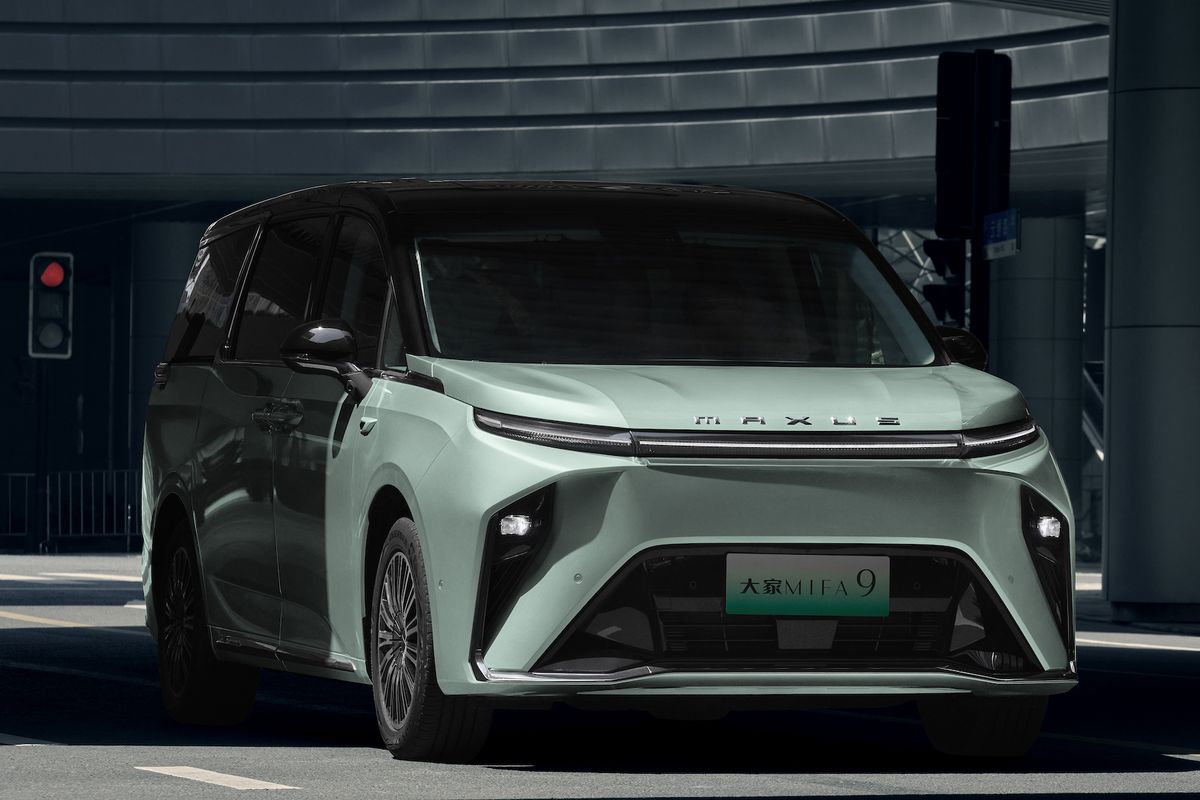 perakitan lokal, penyesuaian harga, Maxus Mifa 9, Maxus Mifa 7, Maxus Mifa 7 dan Mifa 9: Perakitan Lokal dan Penyesuaian Harga