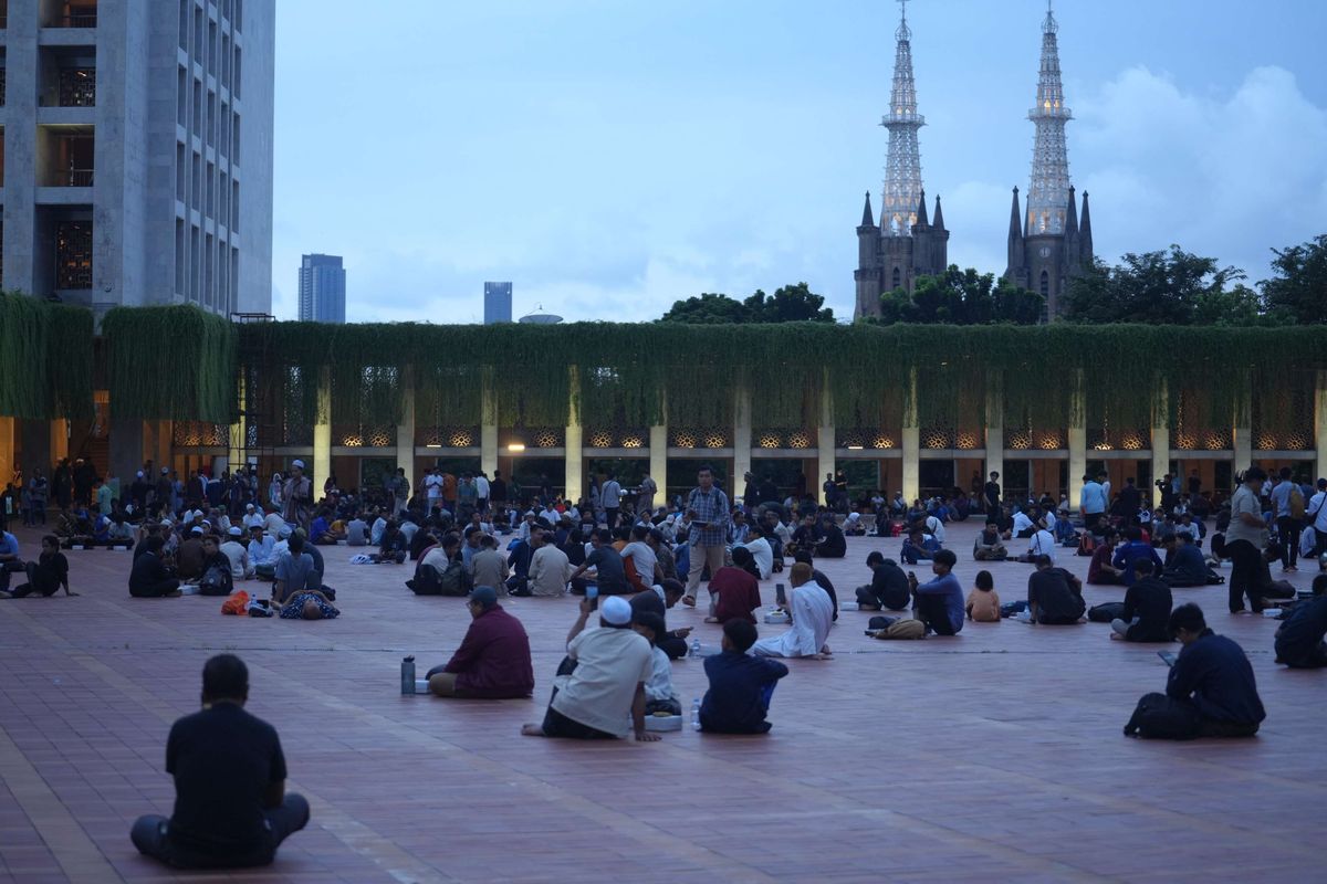 otomotif, parkir, Masjid Istiqlal, kendaraan bermotor, Idul Fitri 1446 H, Lebaran 2025, Catat, 9 Lokasi Parkir di Masjid Istiqlal untuk Shalat Idul Fitri