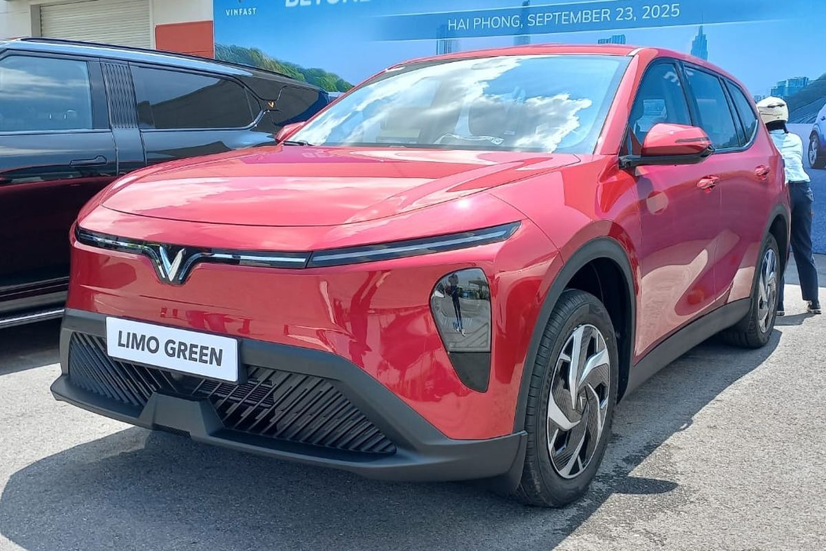 mobil listrik, taksi listrik, MPV listrik, VinFast, VinFast Automobile Indonesia, VinFast Indonesia, Xanh SM, Limo Green, Senjata VinFast Ikut Bersaing di Segmen MPV Listrik 7-Penumpang