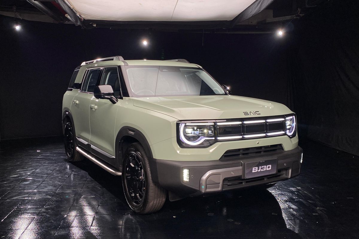 BAIC BJ30 Hybrid Siap Diproduksi Lokal