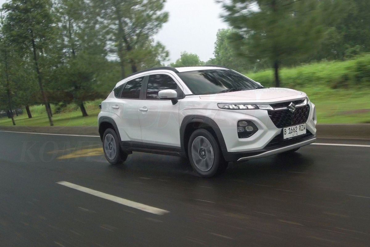 suzuki fronx, Fronx GL, suzuki Fronx GL, review Suzuki Fronx GL, tes Suzuki Fronx GL, Review Suzuki Fronx GL Buat Dipakai Harian, Plus dan Minusnya