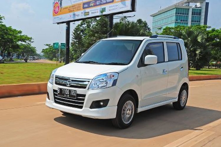 mobil bekas, Bahan bakar minyak, irit bahan bakar, irit BBM, mobil bekas irit bbm, 5 Rekomendasi Mobil Bekas yang Irit BBM
