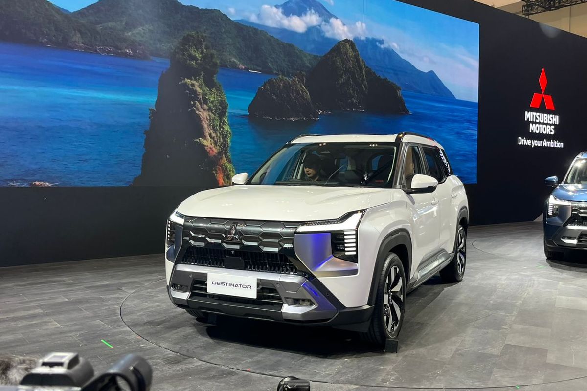 Mitsubishi Destinator, SUV penumpang, Atsushi Kurita, Mitsubishi Xforce, Mitsubishi XForce, Mitsubishi Destinator Hadir, Apa Dampaknya bagi Xforce?