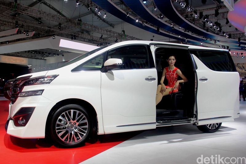 Array,Punya Alphard, NAV1, Camry, Vios dan Yaris? Buruan ke Bengkel Resmi!