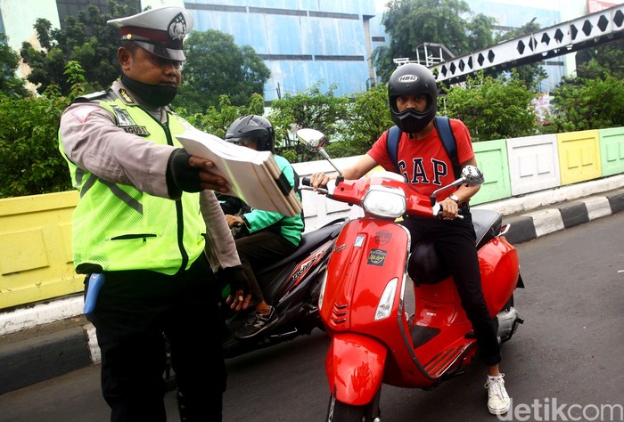 Polisi Mau Gelar Operasi Zebra: Siapin Surat-surat dan Catat Tanggalnya