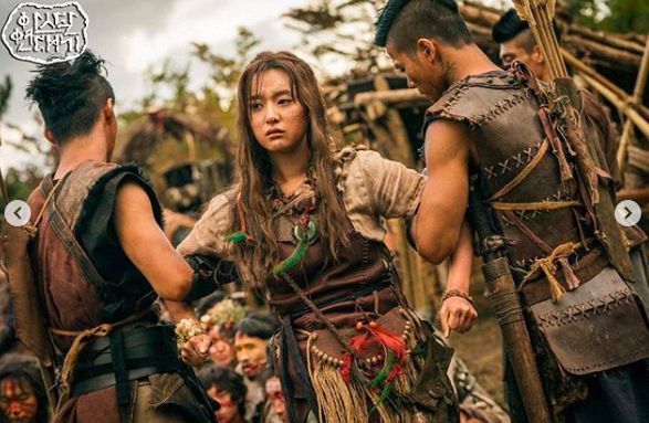Array,9 Drama Korea Kim Ji Won, Terbaru akan Berperan Jadi Dokter Ahli Bedah