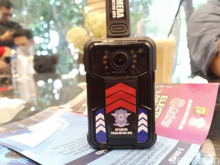 Pemerintah Pertimbangkan Polisi Pakai Bodycam