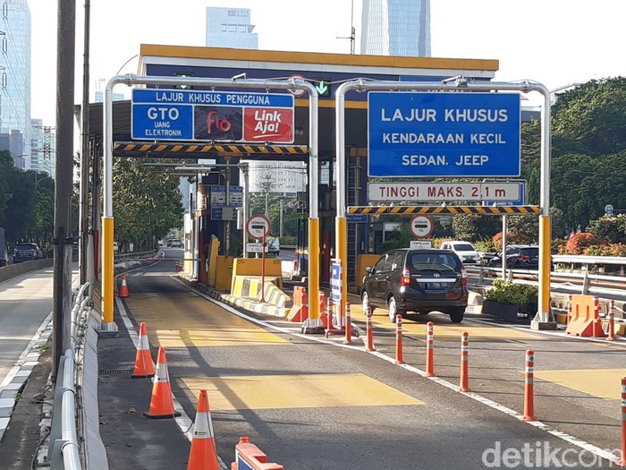 Array,Bye-bye Antre! Sekarang Bisa Bayar Tol Tanpa Berhenti, Begini Caranya