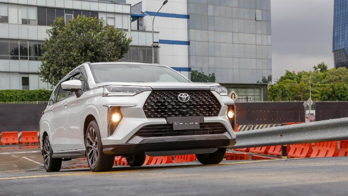 Array,Bakal Rakit Veloz Hybrid, Toyota Indonesia Siapkan Investasi Baru
