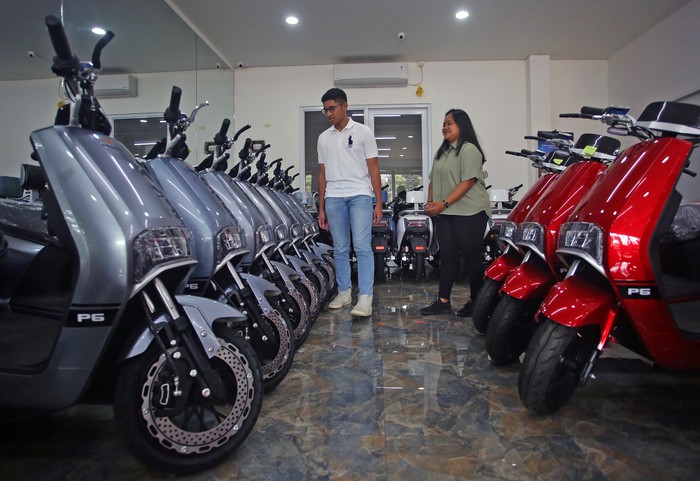 Array,Kapan Subsidi Motor Listrik Keluar?